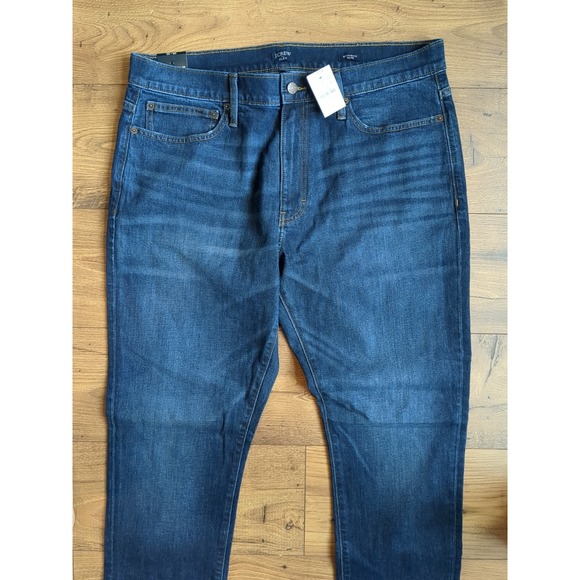 J. Crew Mens 36x32‎  Athletic Slim Fit Medium Wash Jeans - Picture 2 of 16